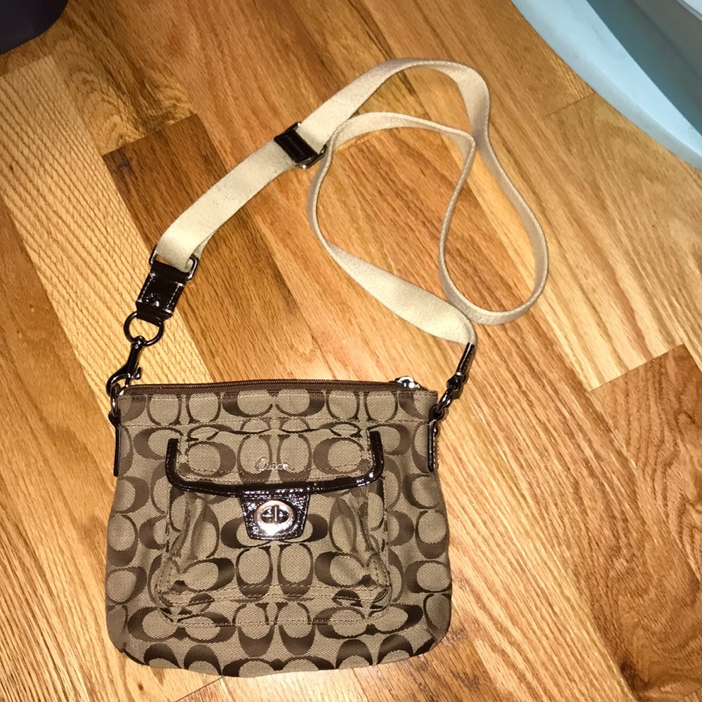 Amazing condition Coach crossbody bag